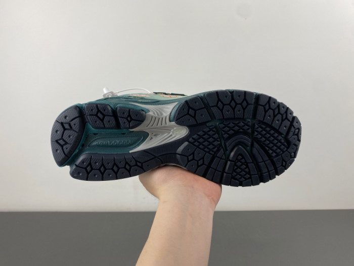 N3w Balance 1906W New Spruce Light Sparrow U1906WFB