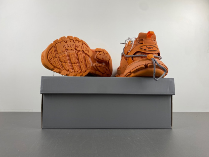 BLCG Track Trainer 800590 WTRHK 7000