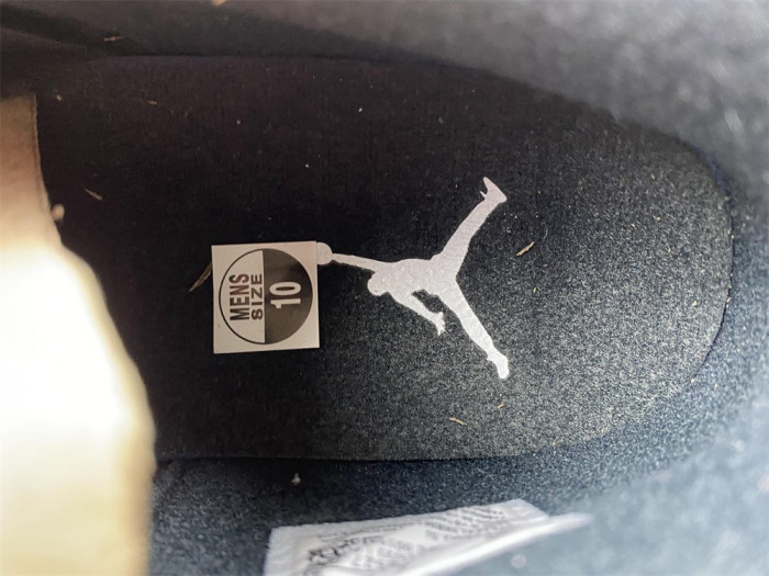 Air Jordan 4 Retro Red Thunder CT8527-016