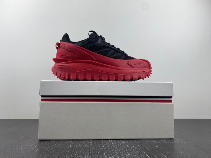M0nc1er trailgrip gtx sneakers