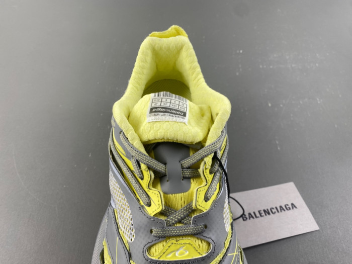 BLCG Platform yellow Green Gray 872642 WMRTN 1197