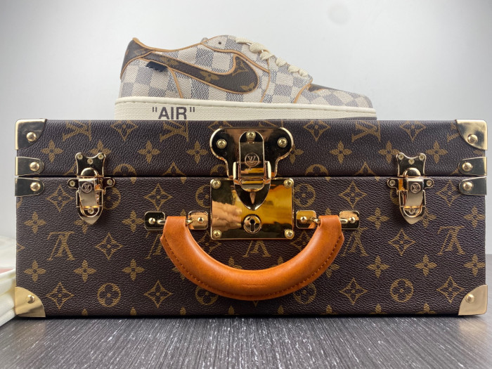 Nike Air Force 1 Low