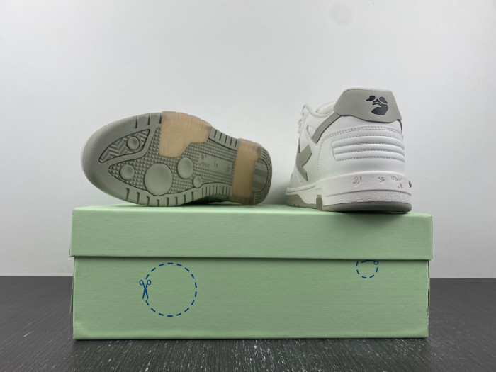 OFW SNEAKER