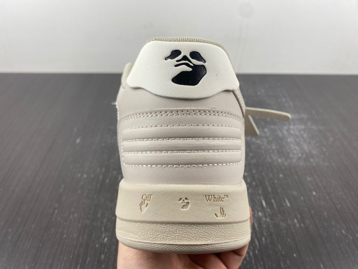 OFW SNEAKER