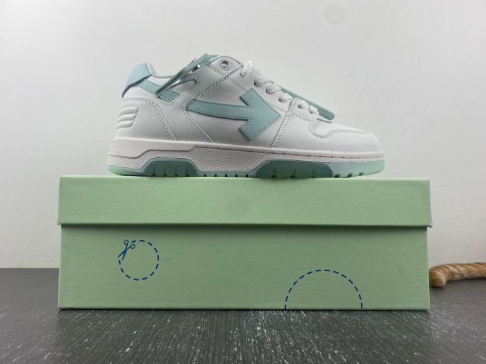 OFW SNEAKER
