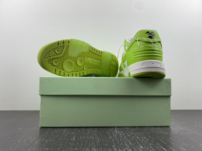 OFW SNEAKER