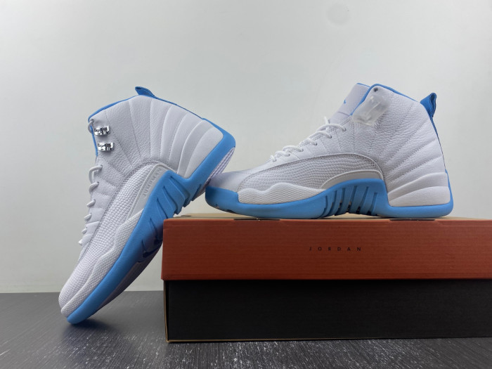 Air Jordan 12 Retro White University Blue (2004) (Women