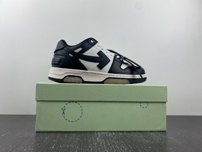 OFW SNEAKER