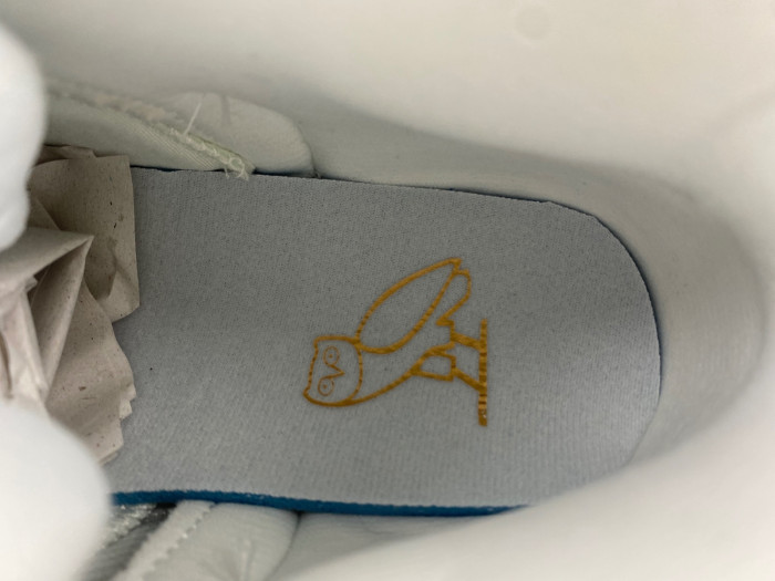 AIR Jordan 12 Retro OVO White 873864-102