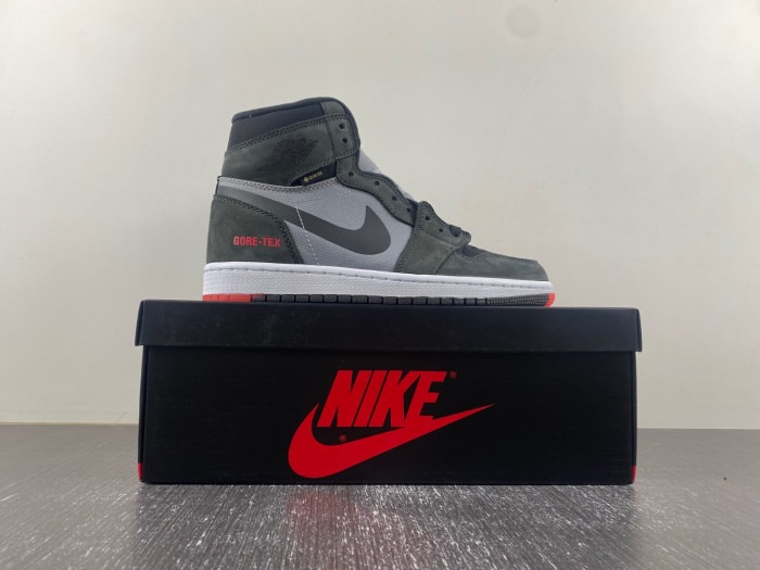 Air Jordan 1 Retro High Element Gore-Tex Black Infrared DB2889-002