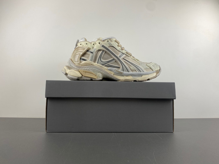 BLCG PHANTOM SNEAKER 772774-W3RNY-1205
