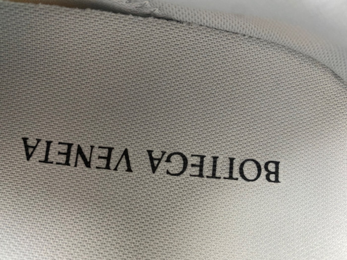 BOTEGA Ven*ta
