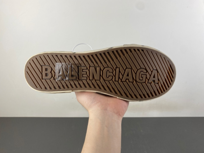 BLCG Paris Low 688754 W3RR5 1099