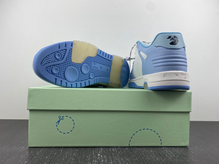 OFW SNEAKER