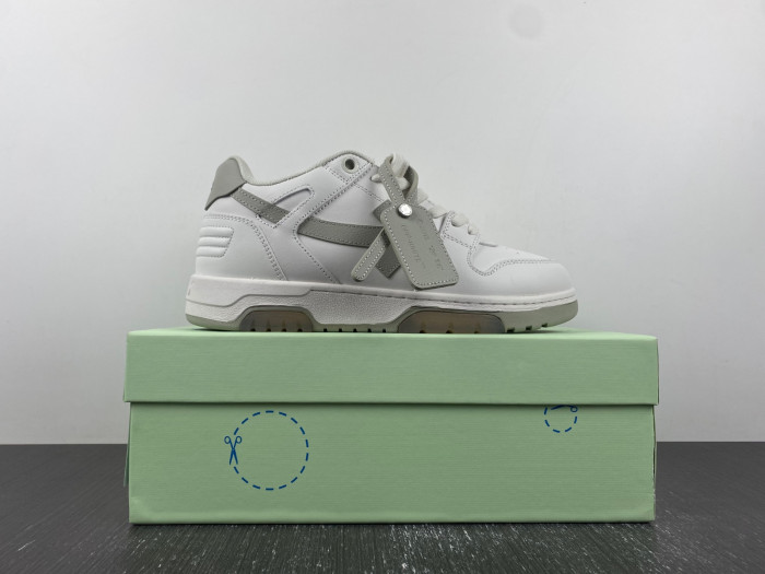 OFW SNEAKER