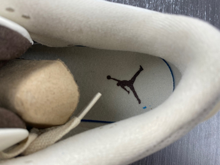 Travis Scott x Air Jordan 3 “Palomino” 136064-668