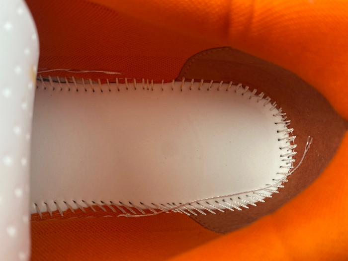 OFW SNEAKER