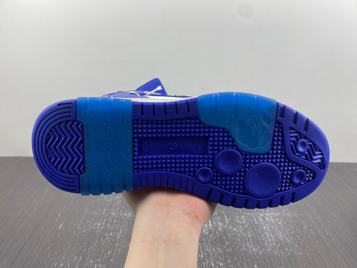 OFW SNEAKER