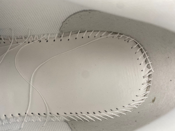 OFW SNEAKER
