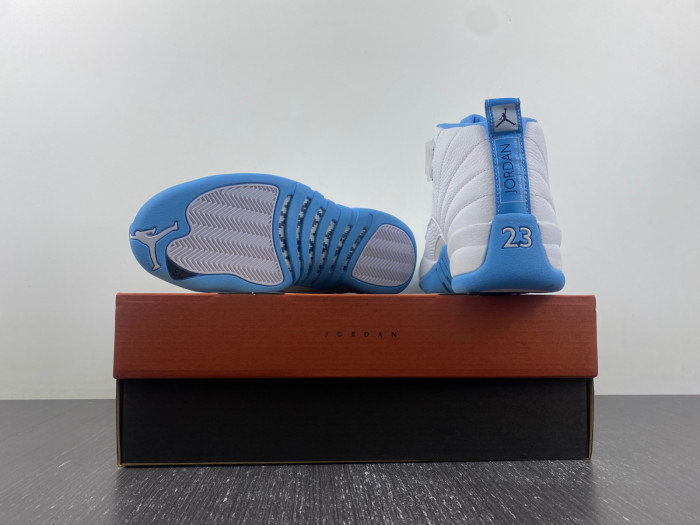 Air Jordan 12 Retro White University Blue (2004) (Women