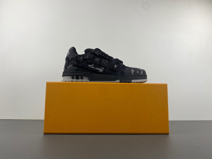 Lou1su1tt Skate Sneaker