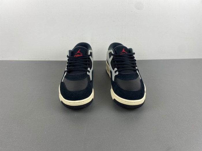 Air Jordan 4 RM