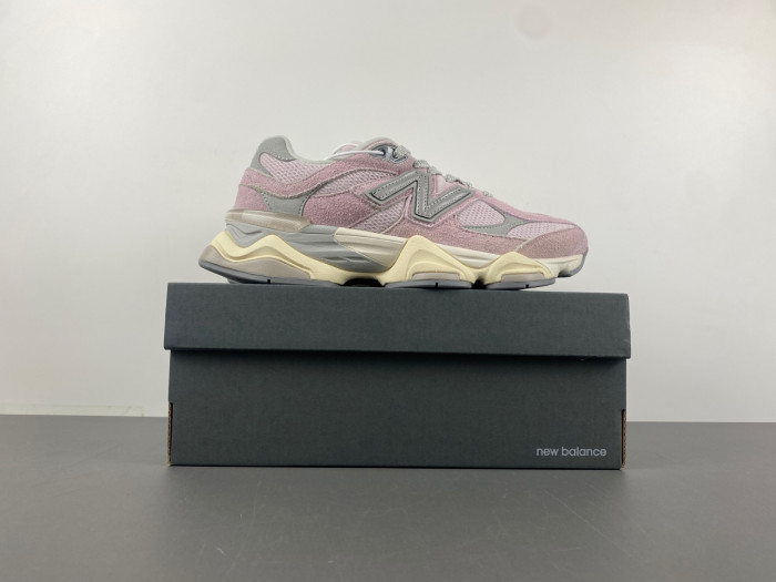 N3W BLANCE 9060 December Sky U9060HSP