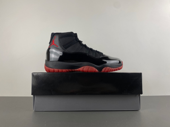 Air Jordan 11 378037-326