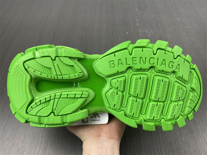 BLCG Track Trainer green 542023 W2LB1 3051
