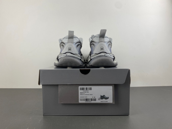 BLCG Sneaker Triple.s.2 865849 WTYR2G 1800