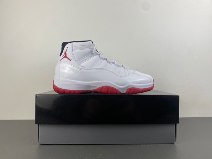 Air Jordan 11 white and red CT8012-160