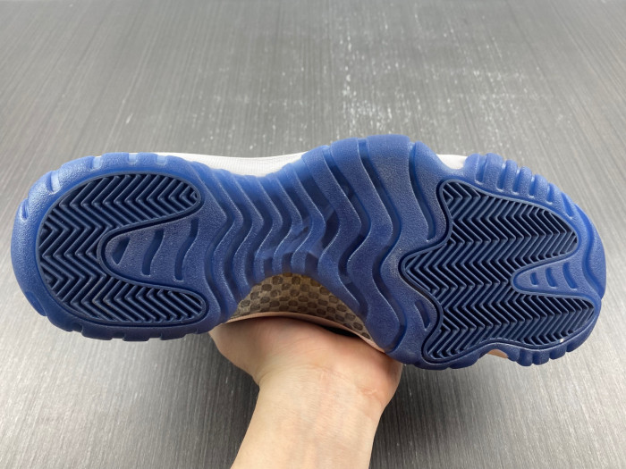 AIR Jordan 11 Retro Midnight Navy AR0715-441