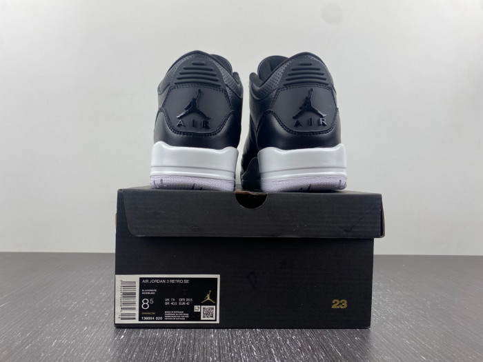 Air Jordan 3 Retro Cyber Monday (2016) 136064-020