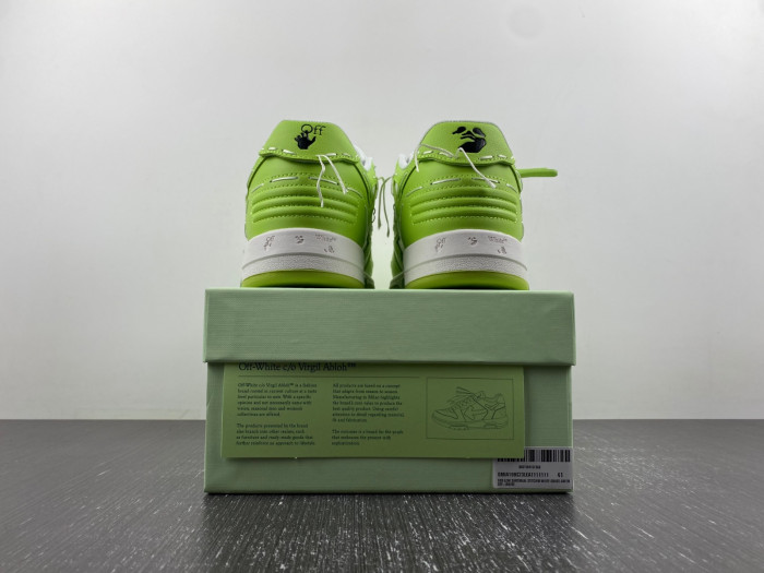 OFW SNEAKER