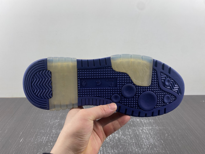 OFW SNEAKER