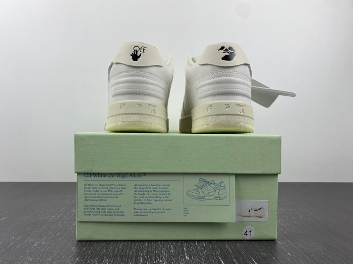 OFW SNEAKER