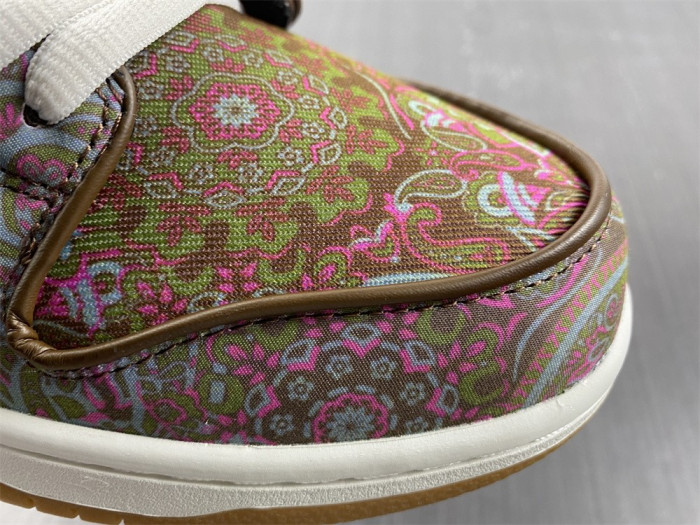 Nike SB Dunk Low Pro Paisley Brown DH7534-200