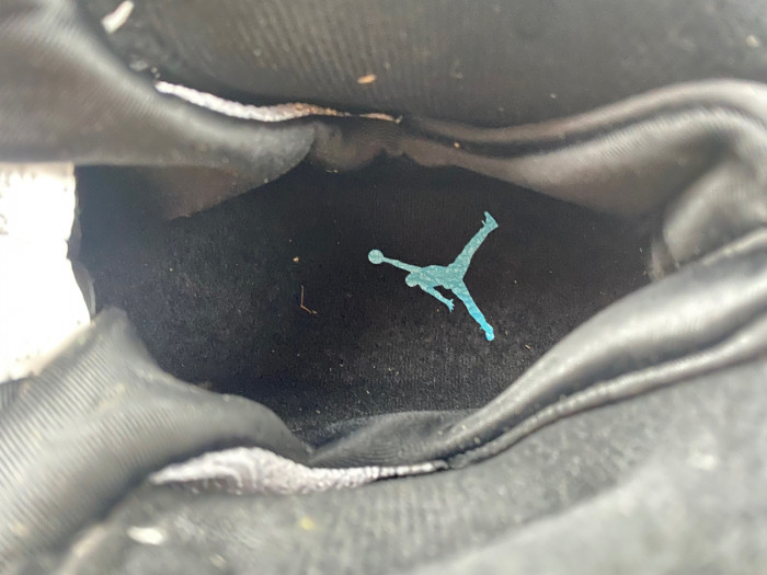 Air Jordan 9 “University Blue” CT8019-140