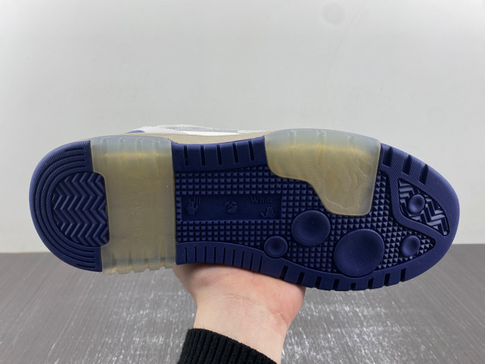 OFW SNEAKER