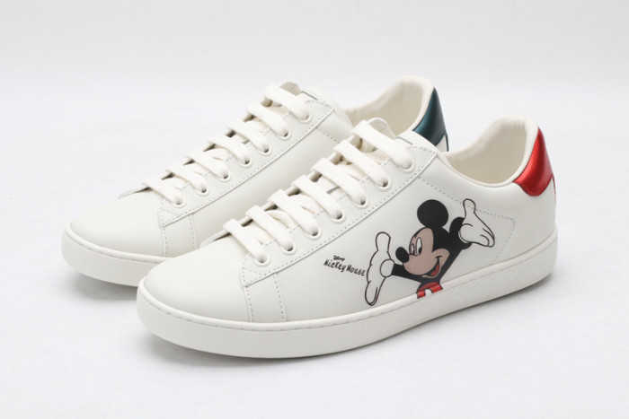 Disney & Gu66