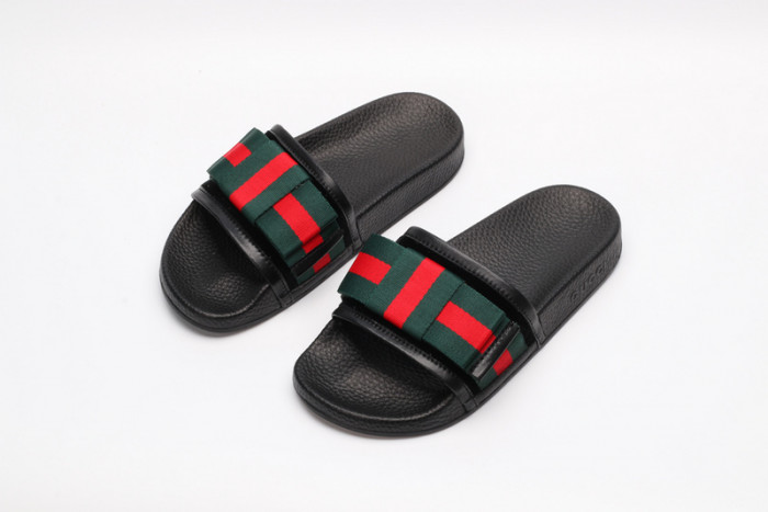 Gu66 SLIPPERS