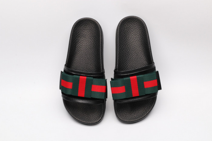Gu66 SLIPPERS