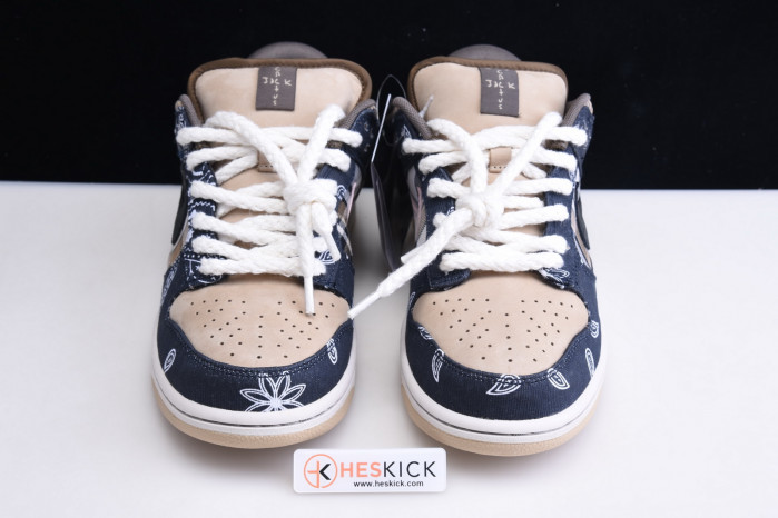 Travis Scott x Nike SB Dunk Low TS CT5053-001