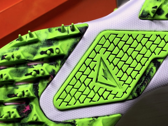 OFW x Nike Zoom Terra Kiger 5 CD8179-100
