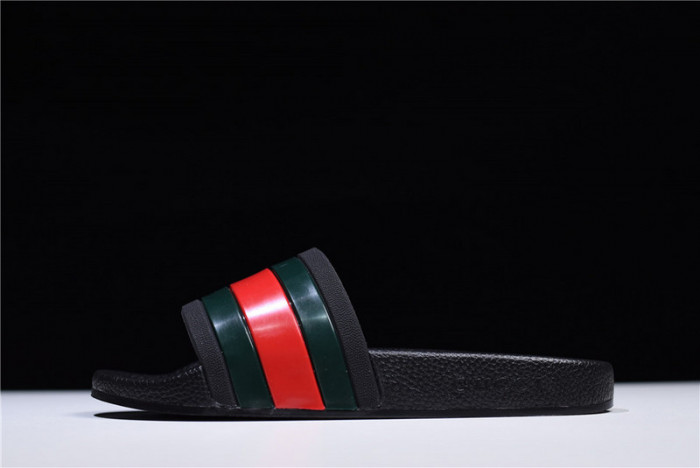 Gu66 SLIPPERS