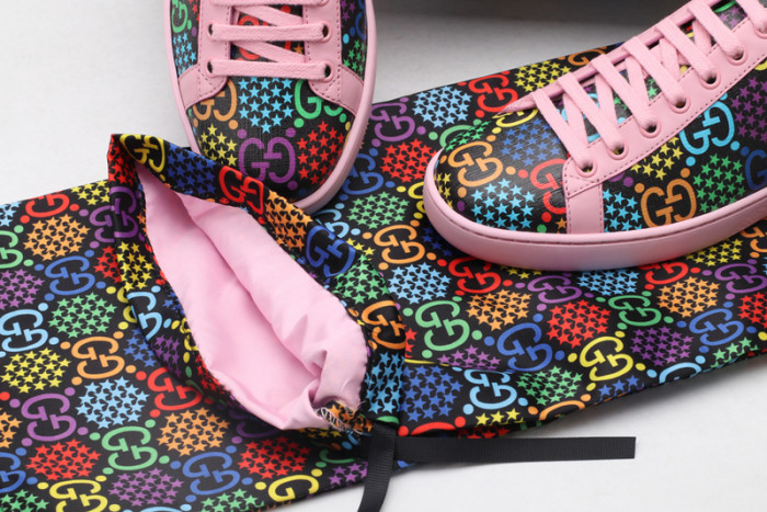 Gu66 Ace Embroidered Low-Top Sneaker 610085 H2020 1115
