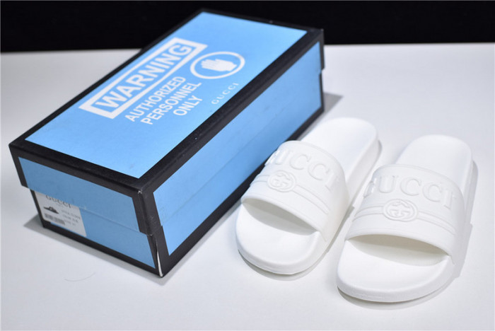 Gu66 SLIPPERS