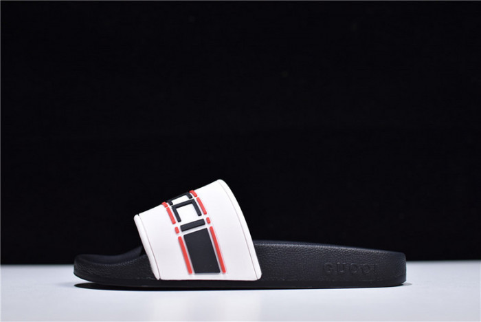 Gu66 SLIPPERS