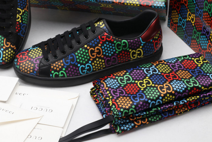 Gu66 Ace Embroidered Low-Top Sneaker 610085 H2020 1110