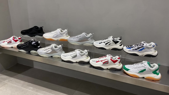 AM1R1 Sneakers